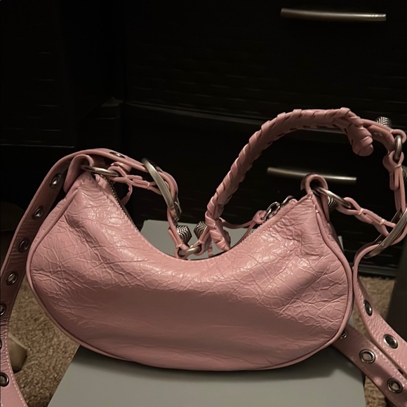 Pink Handbag with Heart Charm - Picture 3 of 5